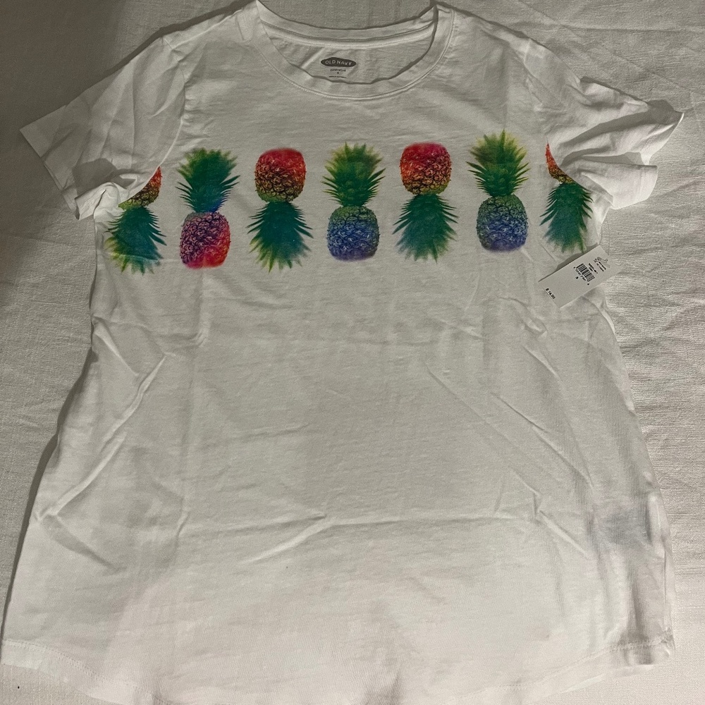 Brand New Old Navy Pineapple T-Shirt, Size Small